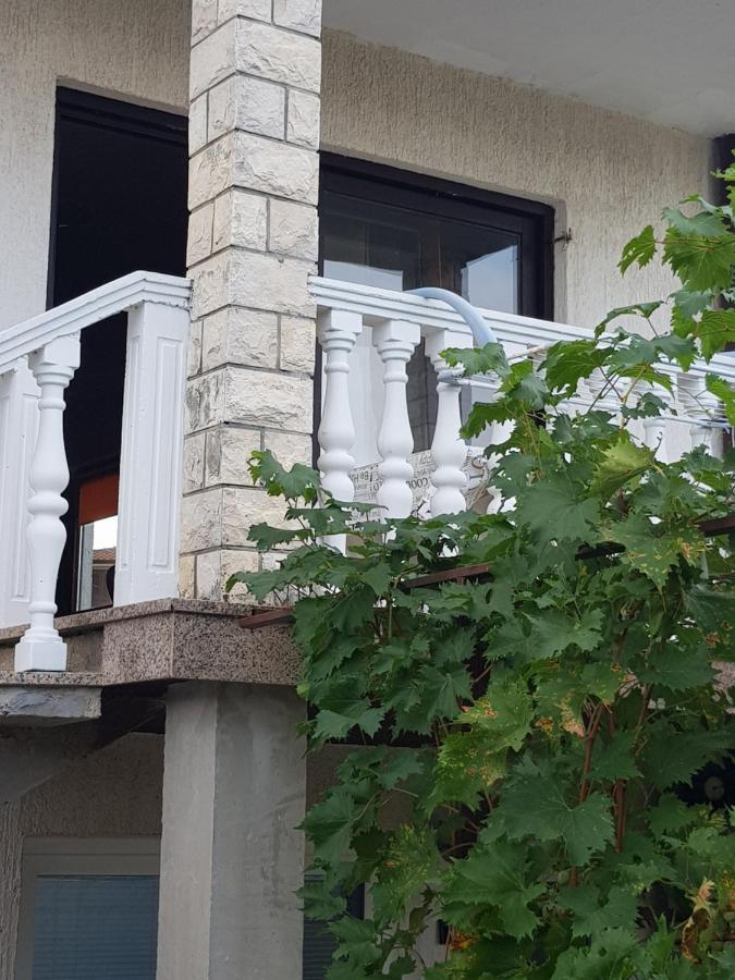 Lili Apartment Умаг Екстериор снимка