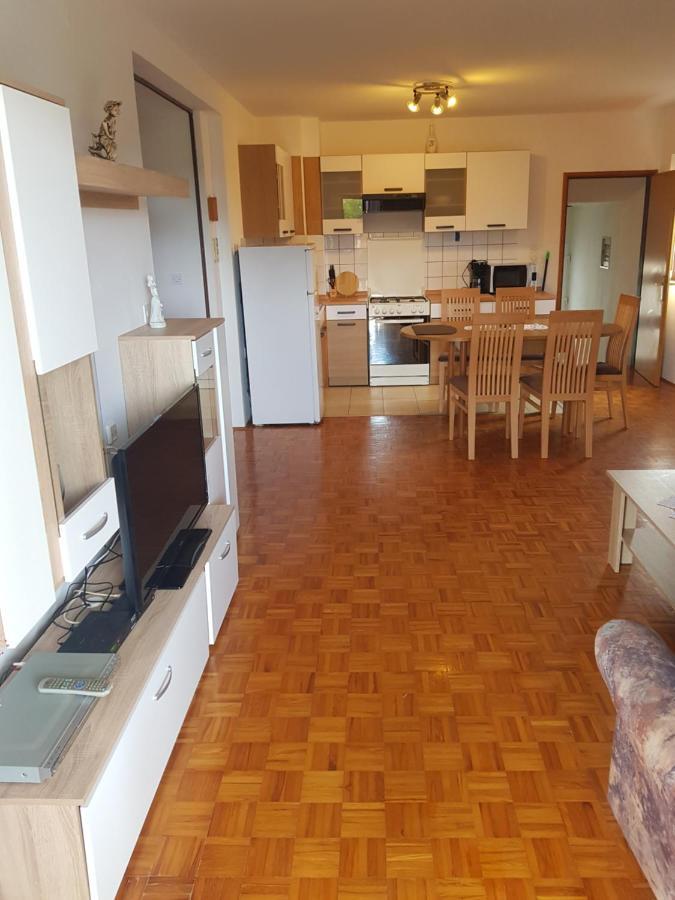 Lili Apartment Умаг Екстериор снимка