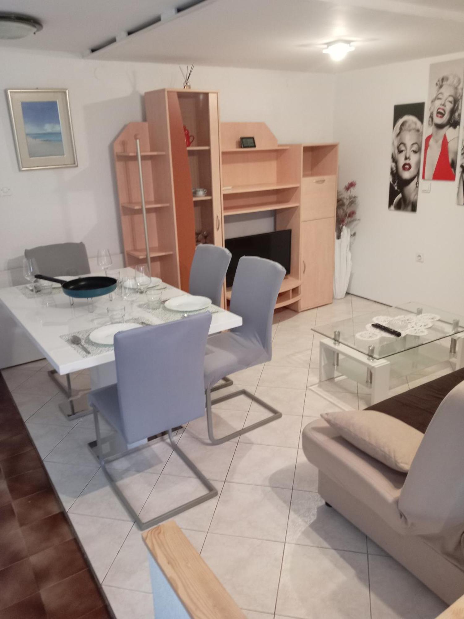 Lili Apartment Умаг Екстериор снимка